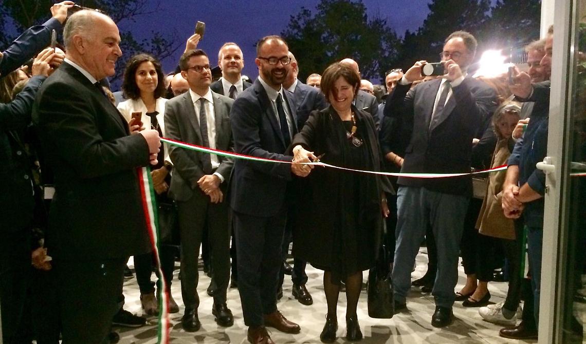 Matera, il ministro Fioramonti inaugura il campus Unibas e promette: «Nella Città dei Sassi un'Accademia delle belle arti»