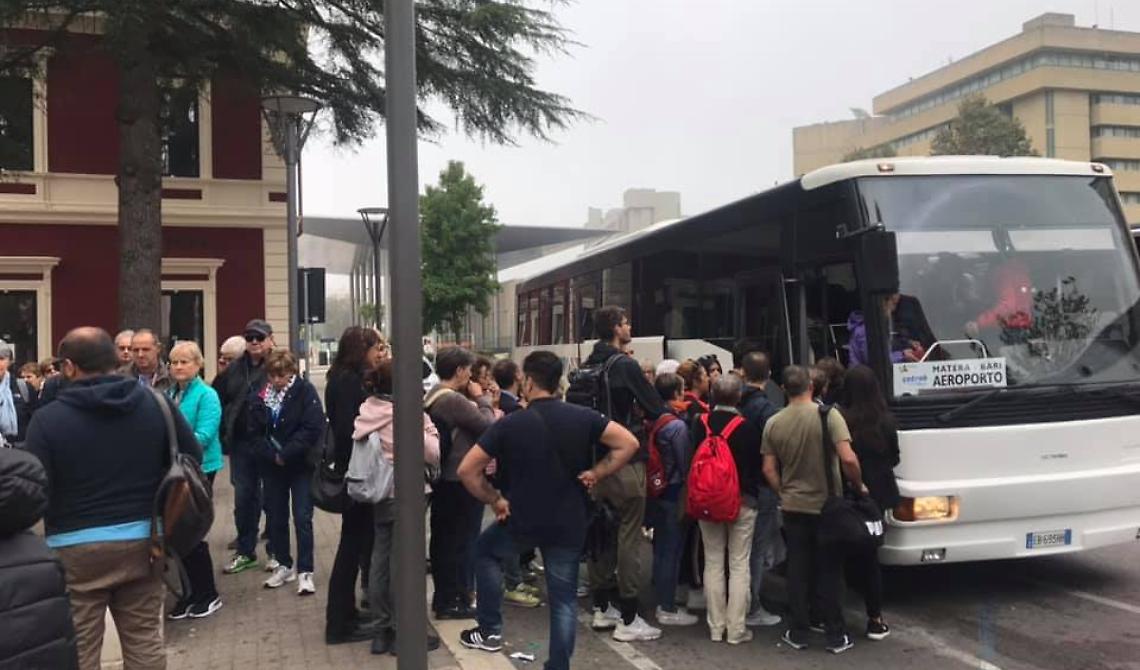 Trasporto Matera - aeroporto Palese, Montemurro: "La Regione faccia chiarezza"