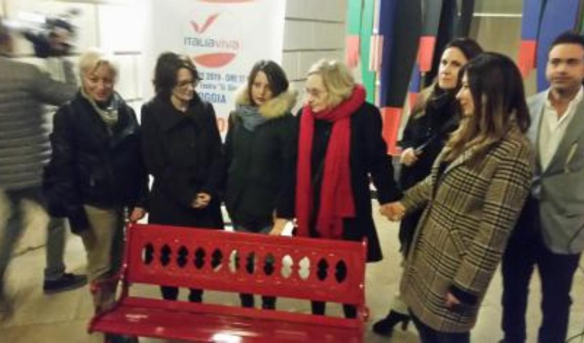 La Bonetti a Foggia: «Mai spegnere l'attenzione sul femminicidio. Impegno serio di Italia Viva al Governo»
