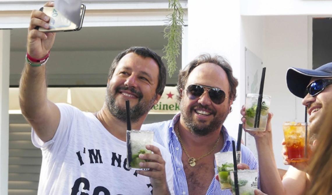 Dal "Papeete Beach" all'Europa, la "fratellanza" con Salvini è valsa una fortuna per Massimo Casanova