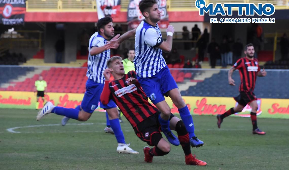 Il tocco Gentile non basta, il Foggia si fa scippare la corona della classifica dal Fasano