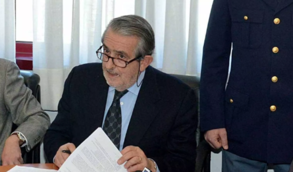 Armi, esplosivi e tre arresti nell'operazione anticrimine della Befana a Foggia