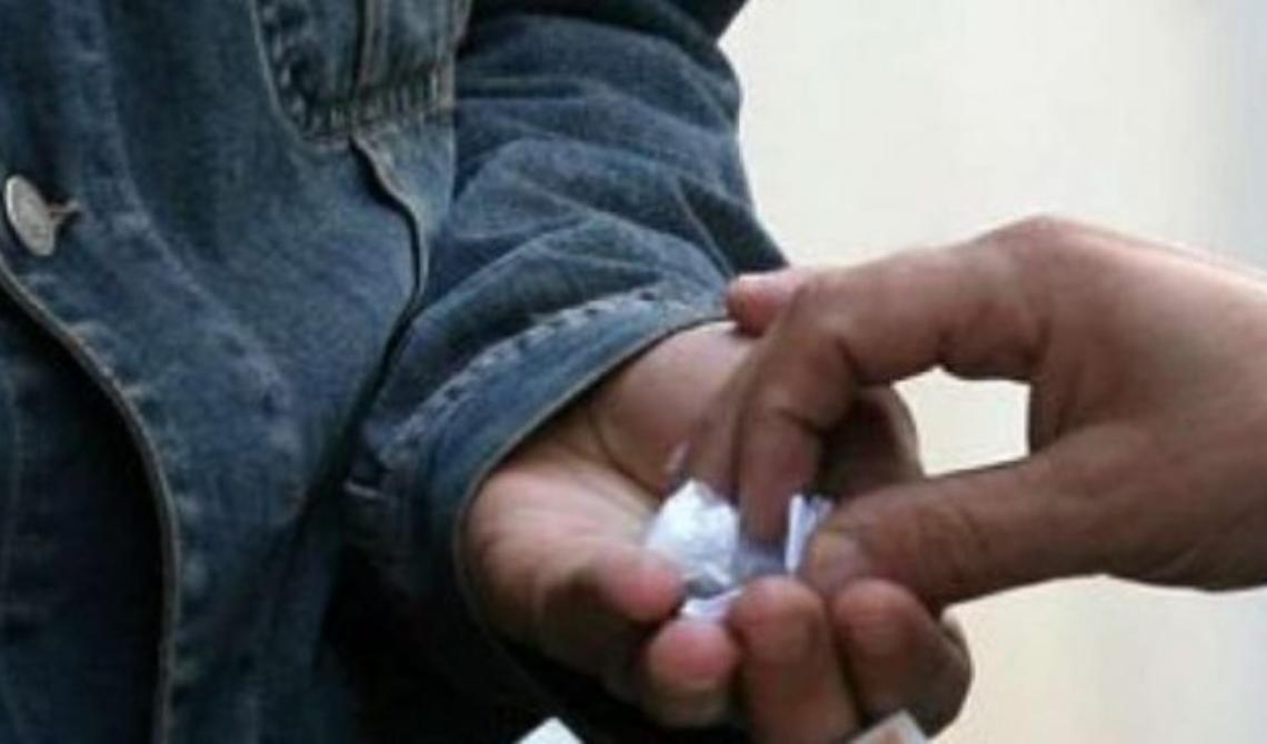 Forniva cocaina agli autisti in trasferta, arrestato 27enne cerignolano