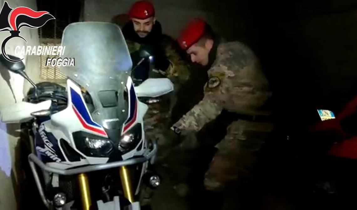 Retata dei Carabinieri di Cerignola per le moto rubate: in carcere 4 giovani bellimbusti già noti alle forze dell'ordine