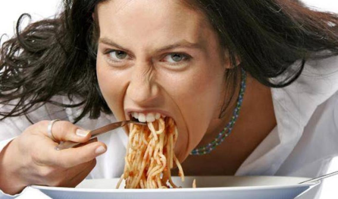 Vuoi dimagrire senza morire di fame? Dipende dal tempo che dedichi a mangiare
