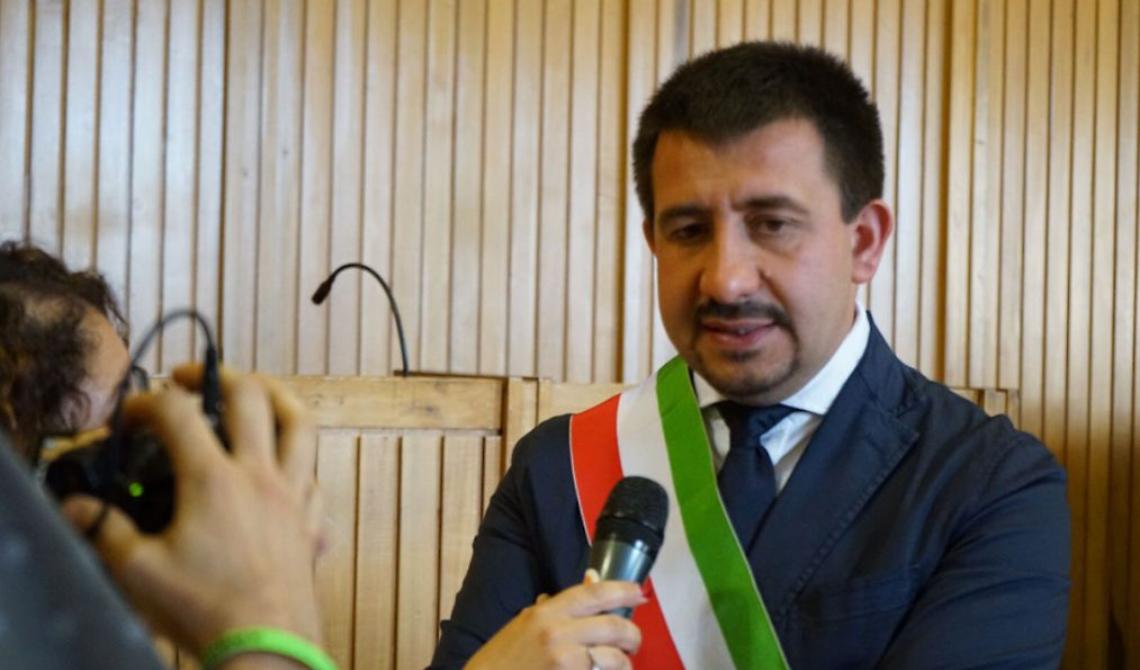 Coronavirus, Candela e Gravina alzano i cordoni sanitari per chi viene o va al Nord