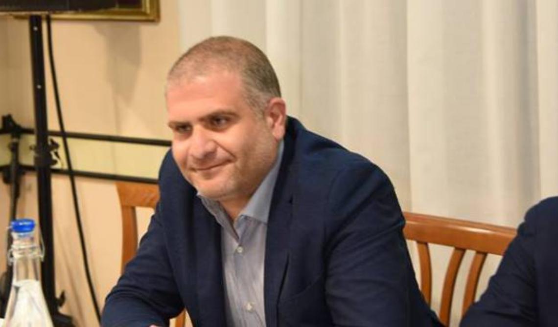 Regionali, il segretario della Lega Puglia accusa Fratelli d'Italia di pagare sondaggi che avvantaggiano Fitto