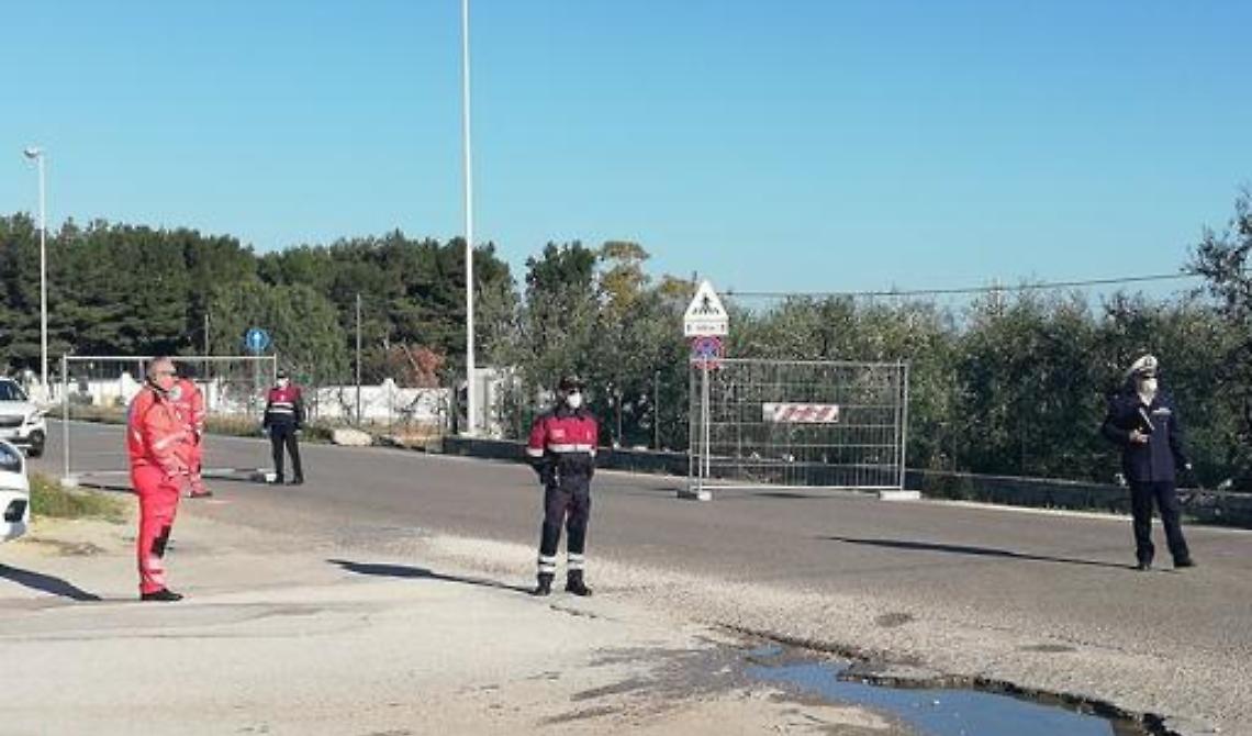 Coronavirus, posti di blocco a Trani per filtrare l'ingresso in città