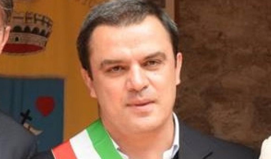 Corleto chiede aiuti alla Total. Gli altri sindaci si dissociano: «Non sono necessarie sollecitazioni elemosinanti»