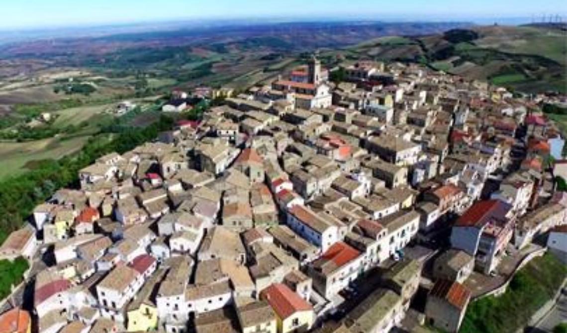 Piccola Grande Italia produce un documentario su uno dei borghi storici della Basilicata 