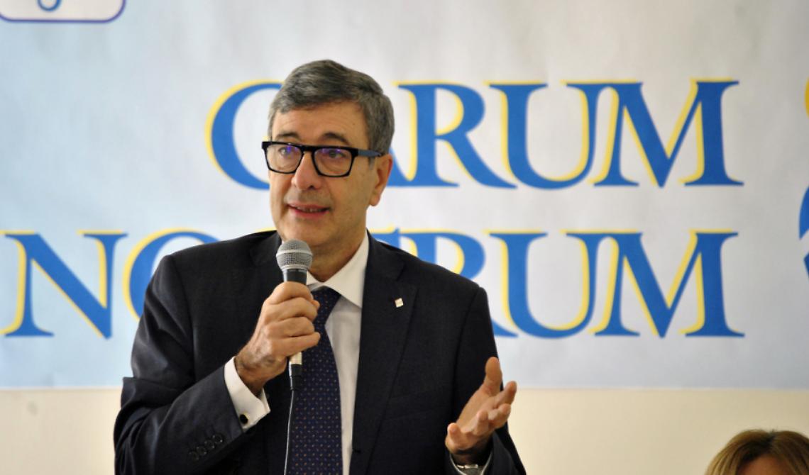 Coronavirus, il sindaco di Maratea vuole ripartire: «Noi siamo Covid free»