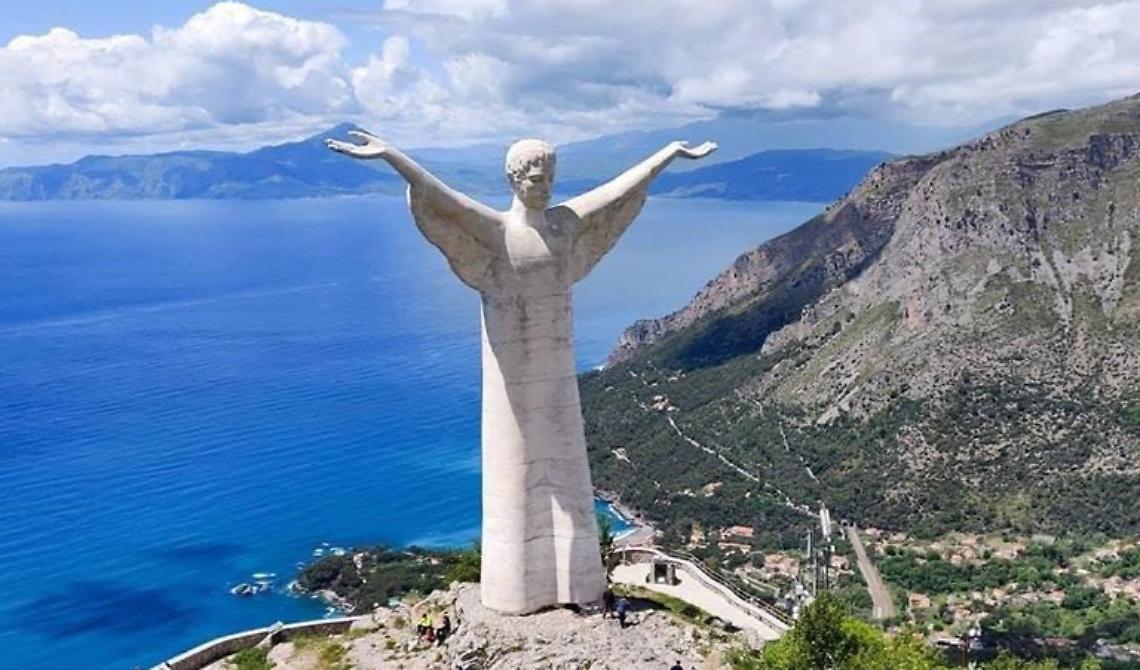 Lucani esterofili: tutti in vacanza fuori regione. Ecco i dati di Demoskopica