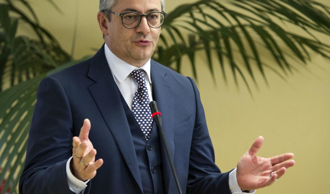 Basentini lascia il Dap: dissapori con la penitenziaria, le rivolte nelle carceri e i boss dal 41 bis a casa. Ma c'è anche puzza di faida nel governo