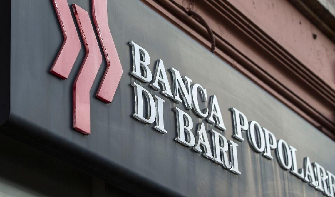 Popolare di Bari comincia a tagliare le filiali: sette in Basilicata a rischio chiusura