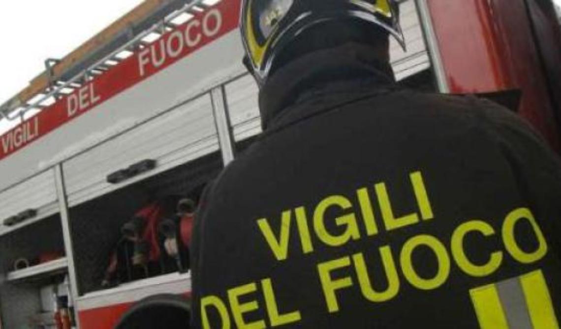 Foggia, sgomberate 11 famiglie da un palazzo pericolante