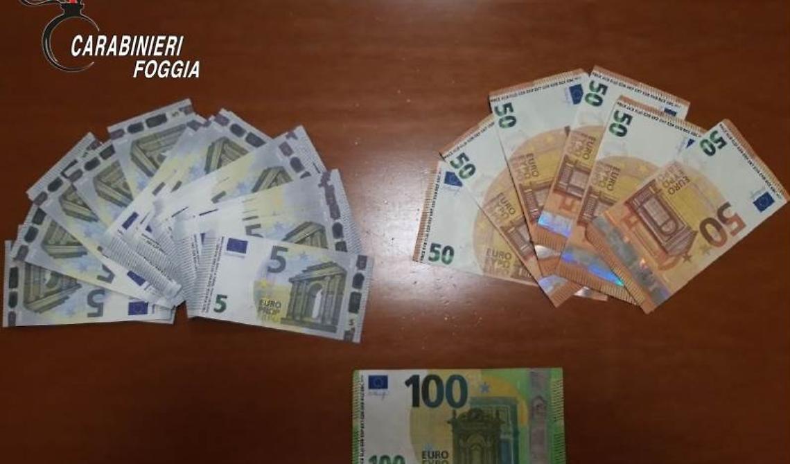 Reggiseno galeotto per una coppia di Orta Nova, sorpresa a fare acquisti con soldi falsi a Peschici