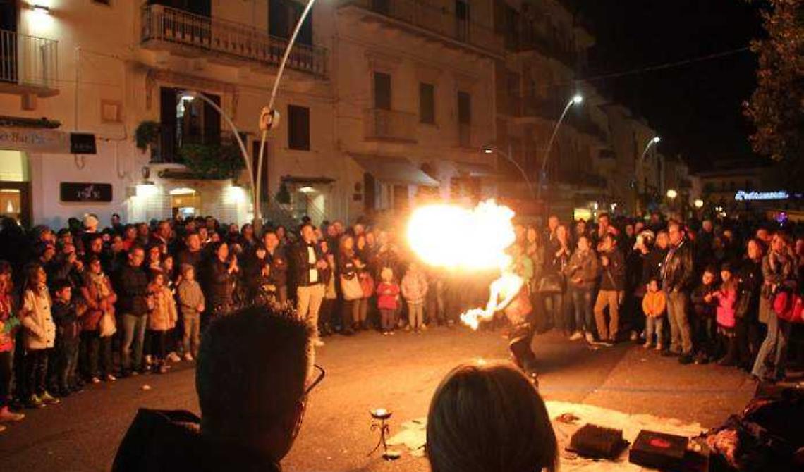Via libera da Emiliano a sagre, feste e fiere in Puglia