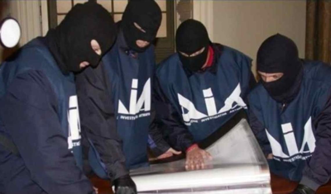 Alleata con Rom e pregiudicati stranieri, la mafia foggiana controlla anche il paese di Di Pietro
