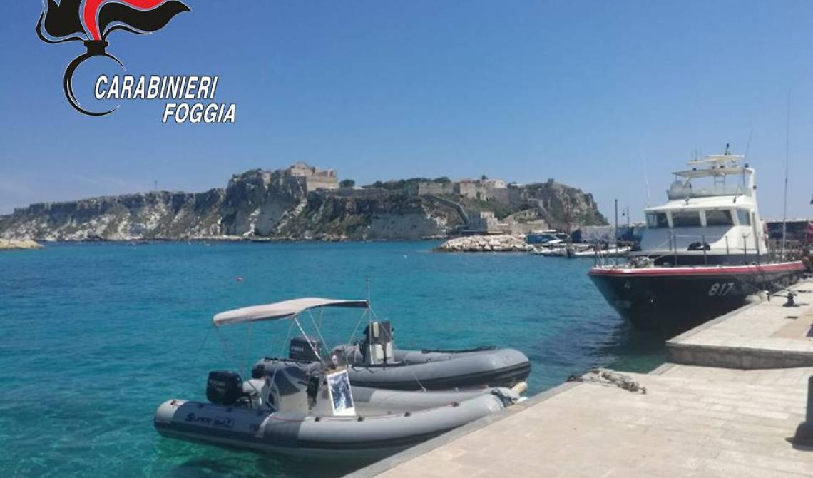 Si fingono giornalisti per non pagare la vacanza alle Tremiti, ma il servizio glielo fanno i Carabinieri