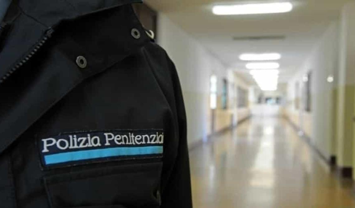 Carcere di Melfi: rinvenuti dalla polizia penitenziaria due telefoni cellulari privi di Sim occultati all'interno di un pacco destinato ad un detenuto di alta sicurezza