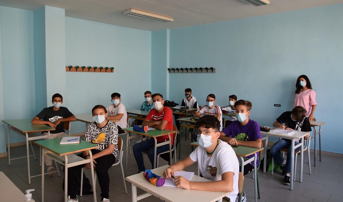 Scuola, si riparte ufficialmente anche in Puglia