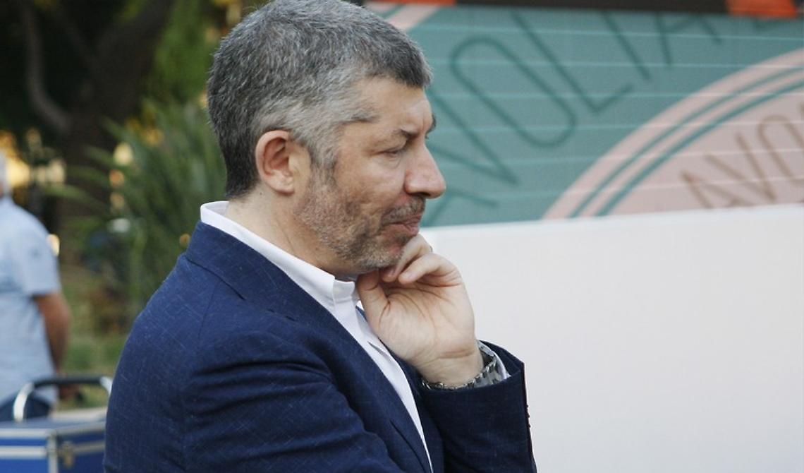 Dalle pugnalate alle carezze, la repentina giravolta di Scalfarotto verso Emiliano (in perfetto stile Renzi). Pagano: «Facciamoci una risata»