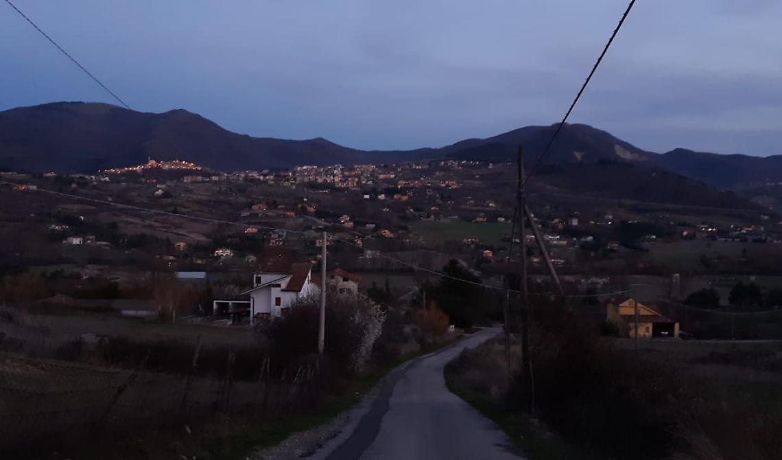 L'appello di Silvia al sindaco di Pignola Gerardo Ferretti: «Quello che è successo alla mia cagnolina Lola può succedere anche ad un pedone o un ciclista»