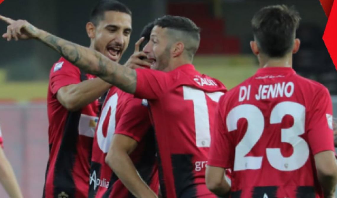 Con la Turris il Foggia si accontenta del pareggio