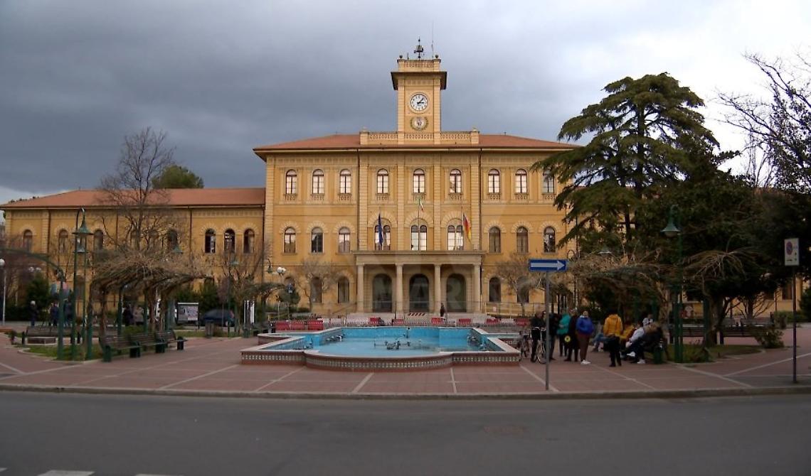 Parcheggi gestiti a Cattolica con lavoratori in nero e reddito di cittadinanza, denunciato il titolare della coop originario di Foggia