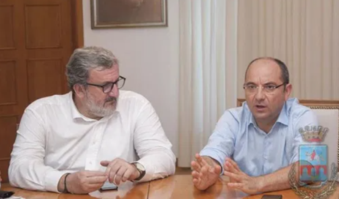 Non solo l'ex sindaco di Manfredonia, ma anche per Foggia e Taranto ecco chi sono i consulenti politici di Emiliano a 30mila euro l'anno
