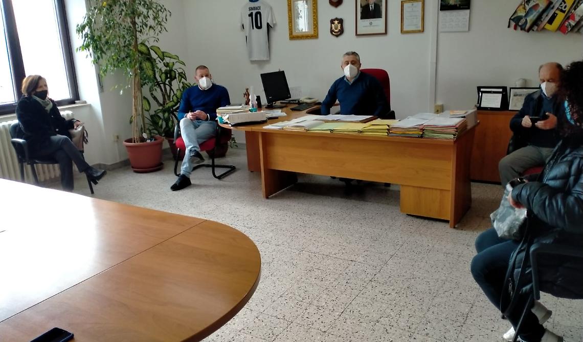 Bella, i commercianti dal sindaco per fare fronte comune contro la Zona rossa
