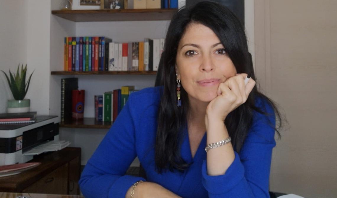 Dopo la Ronzulli (Forza Italia), a prendersela con Emiliano per la scuola in Dad arriva la Floridia (5 Stelle): sottosegretaria all'istruzione del Governo che lo consente