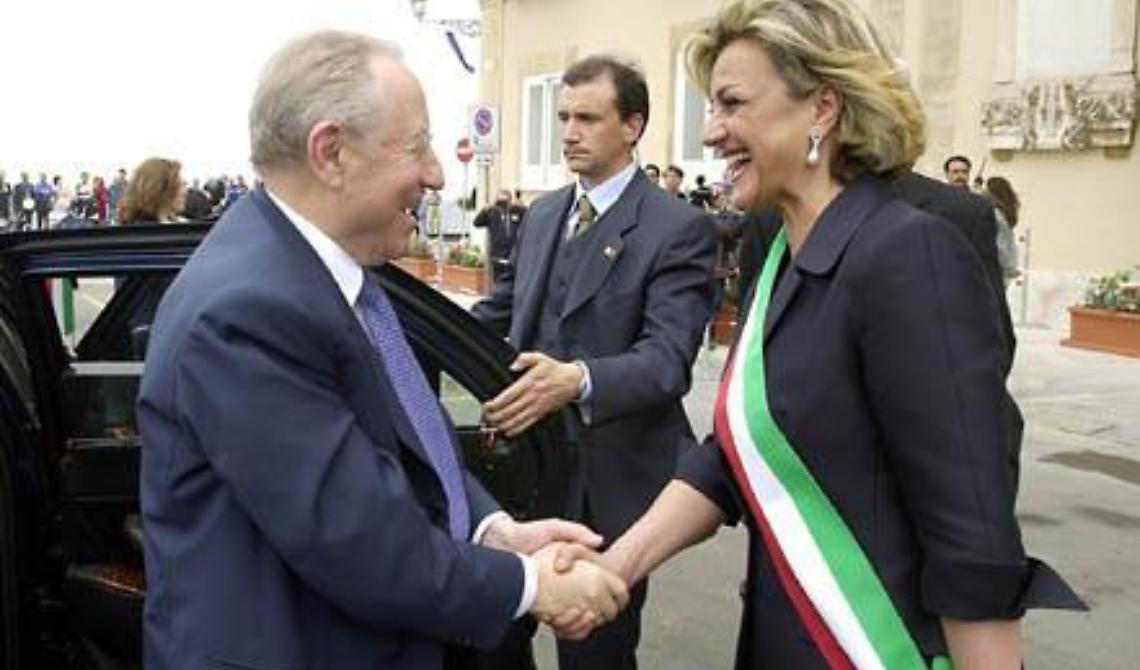 La politica pugliese piange Rossana Di Bello: primo sindaco donna nella storia di Taranto, secondo della Puglia