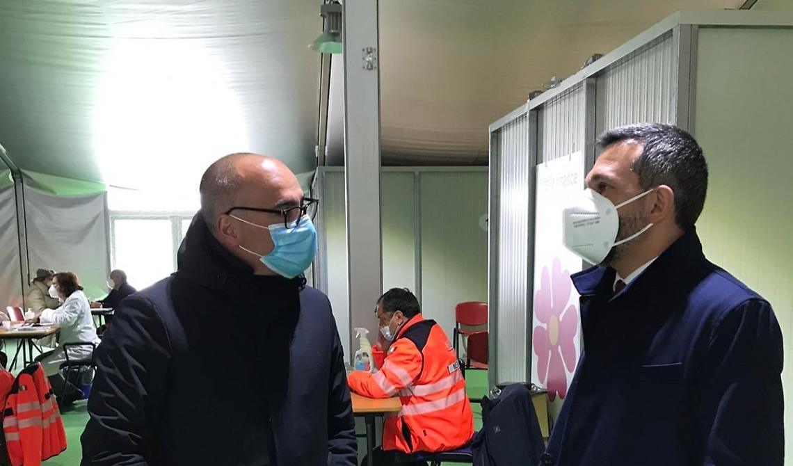 Il successo della tre giorni lucana, solamente a Potenza 2.793 vaccini inoculati . Coviello (FdI) plaude all'Asp