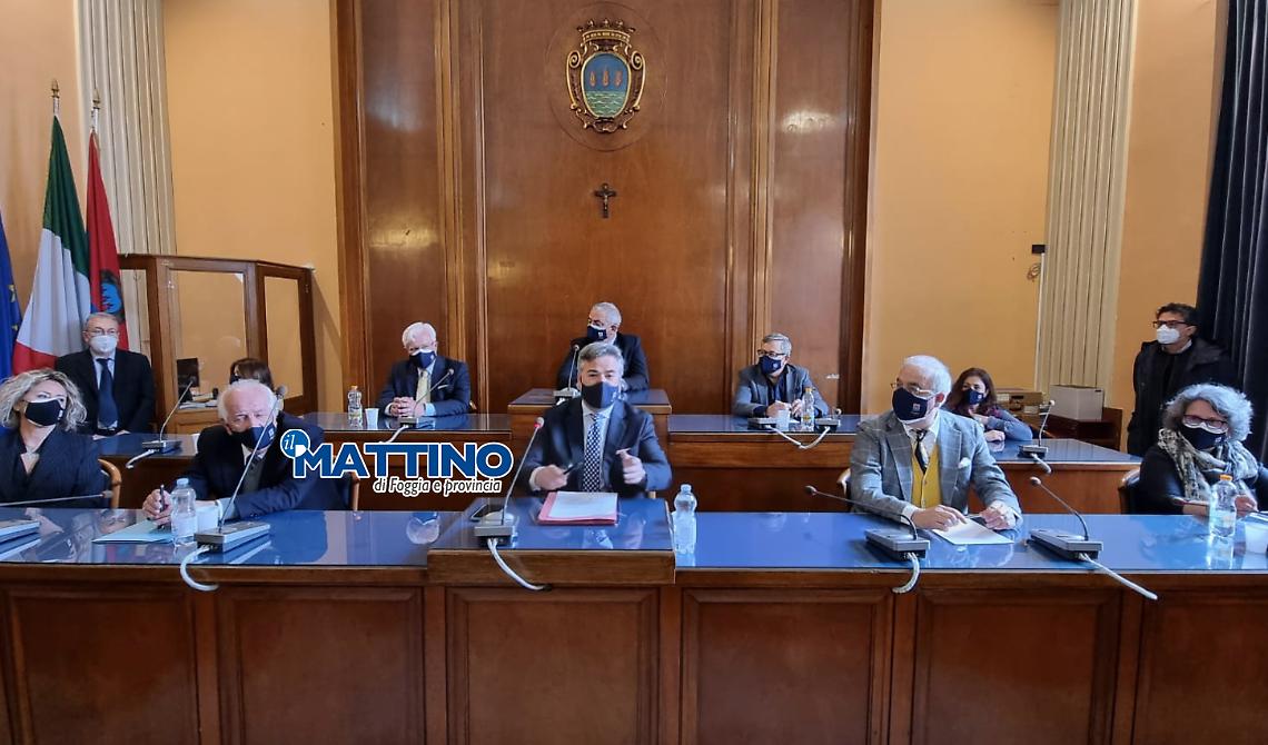 Arresti Foggia, la Giunta comunale resta in carica per garantire l'esigenza pubblica di amministrazione