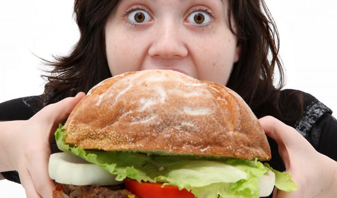 Lockdown, isolamento e dad: boom di disturbi del comportamento alimentare tra i giovani
