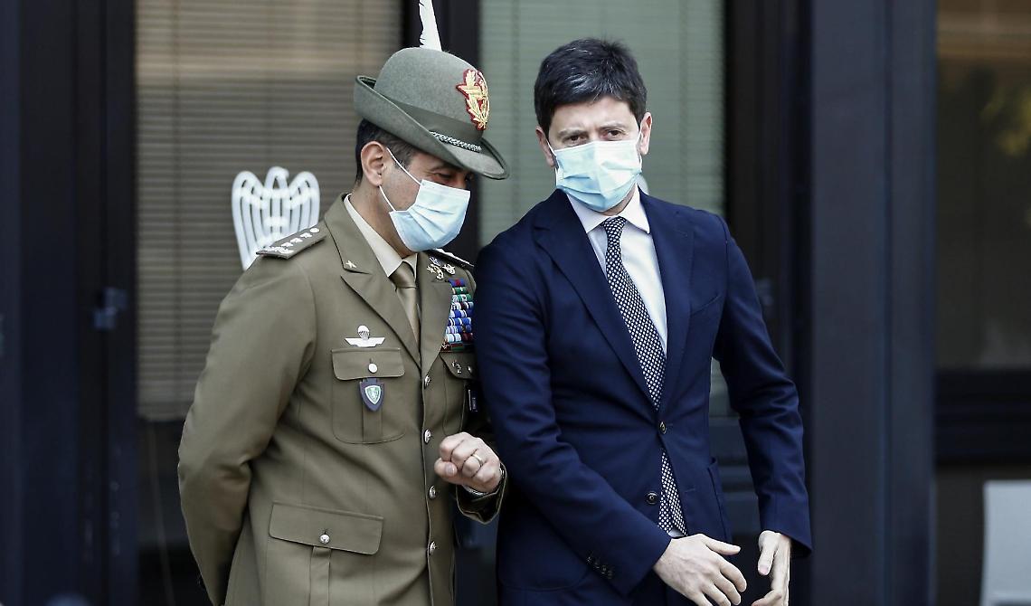 Astrazeneca, caso Camilla. Codacons denuncia Speranza, Figliuolo e l'Asl competente 