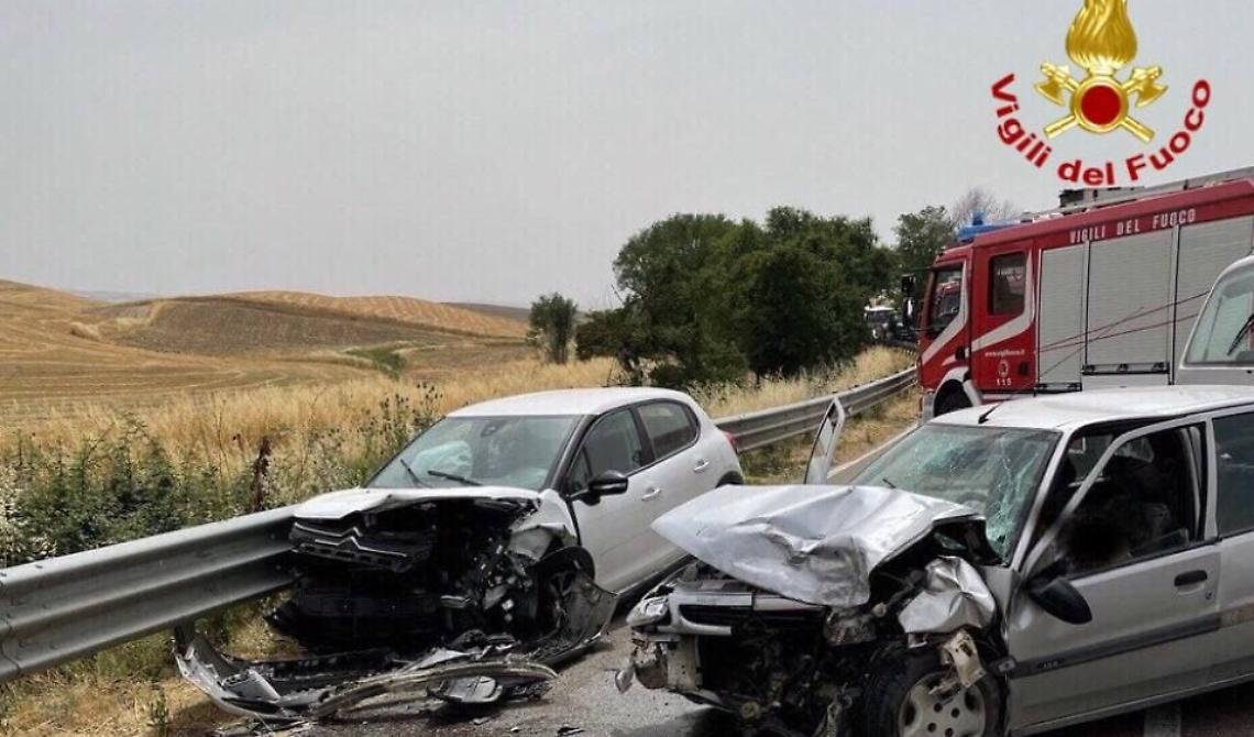 Ultim'ora. Scontro mortale tra Genzano e Irsina: perde la vita un uomo di 68 anni