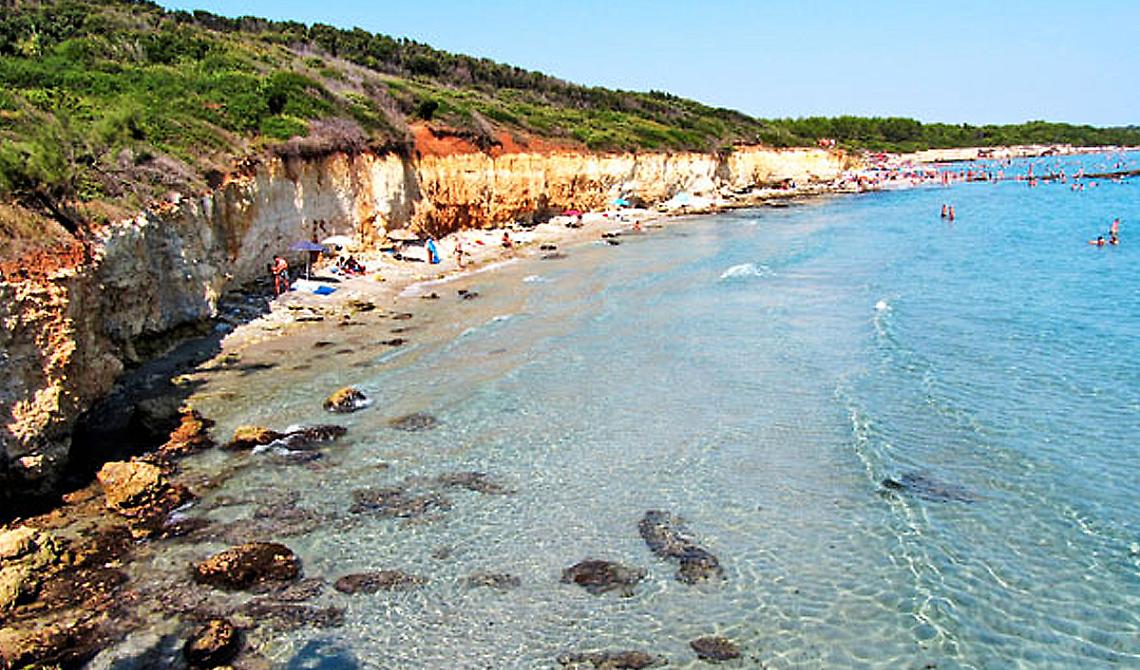 Tragedia del mare ad Otranto per una comitiva di sei amici di Cerignola: due di loro muoiono annegati
