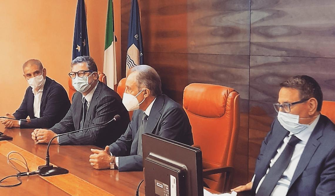 Nuovo corso di Aql. Bardi: «Candidati progetti per 1,8 mld nel settore idrico»