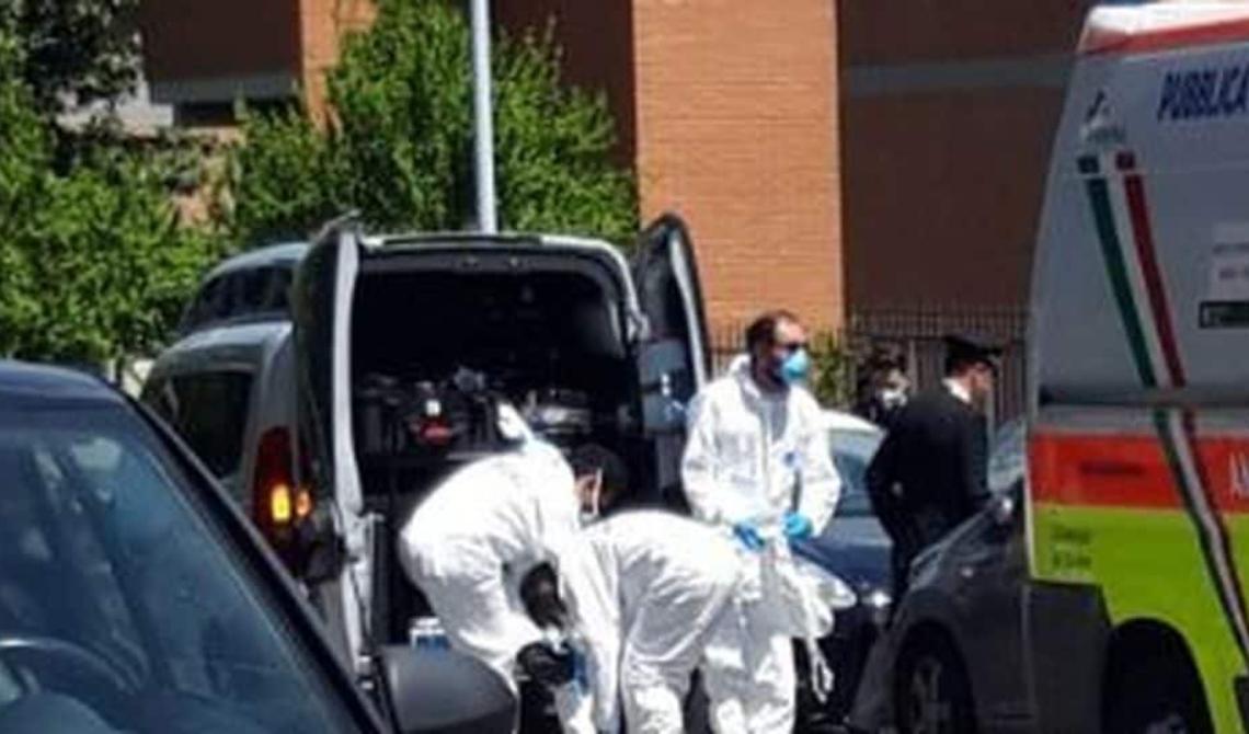 Si sarebbe ucciso con la pistola d'ordinanza il 21enne marinaio della provincia di Foggia sulla nave Staffetta a Brindisi