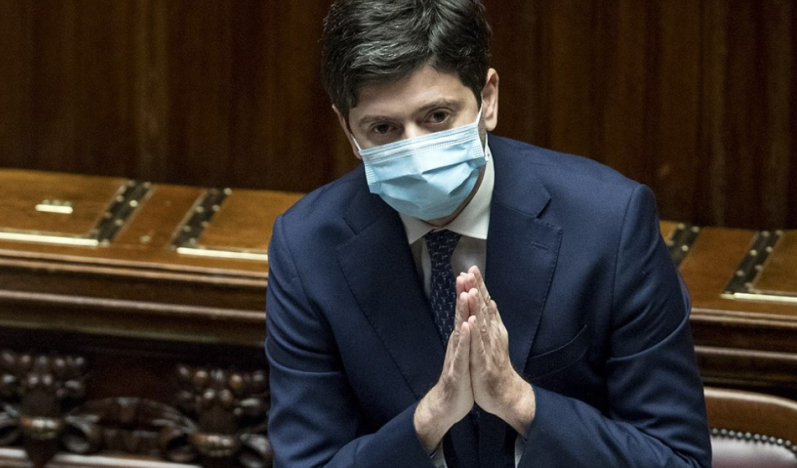 Eutanasia. Speranza risponde ad un malato irreversibile e annuncia: «Trovare la sintesi nel dibattito parlamentare»