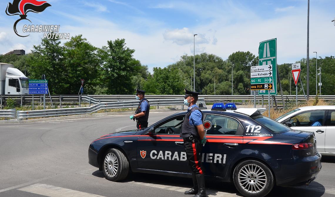 Fermato alla frontiera tedesca il delinquente che ha investito, senza fermarsi, due bambini a Melfi