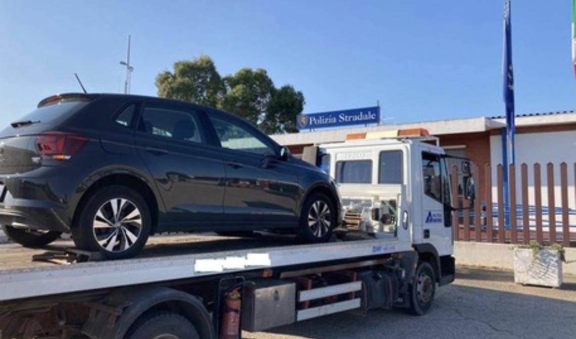 Cerignola: soli 17 anni e un futuro da malvivente in corsa, fermato in autostrada dalla Polizia di Vasto