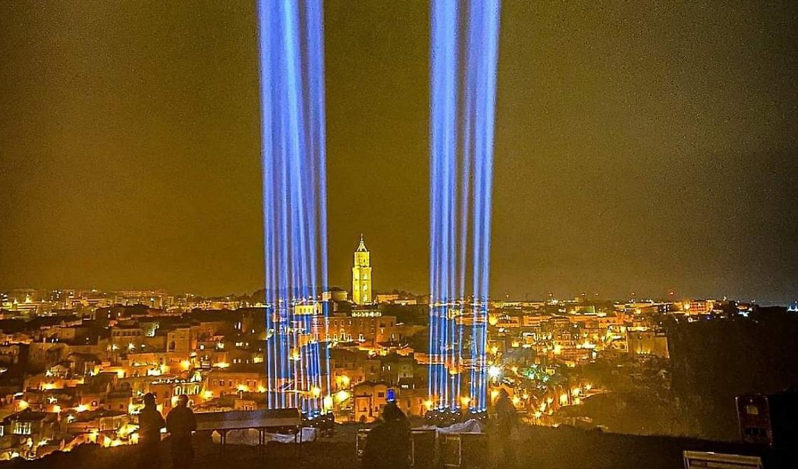 Commemorazione 11 settembre: un fascio di luce tra Matera e New York
