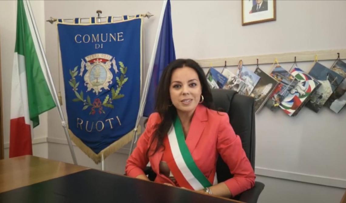 Prima campanella. Gli auguri del sindaco di Ruoti, Scalise: «Protagonisti delle avventure del sapere»