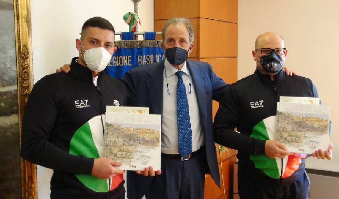 Il riconoscimento di Bardi agli atleti Telesca e Russo, «Esempio per i giovani»