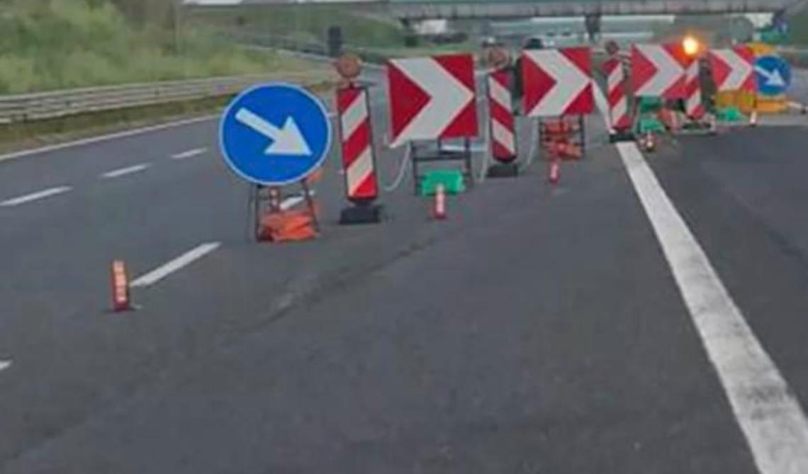 Operaio travolto e ucciso da un mezzo pesante sull'A14, tra Poggio Imperiale e San Severo