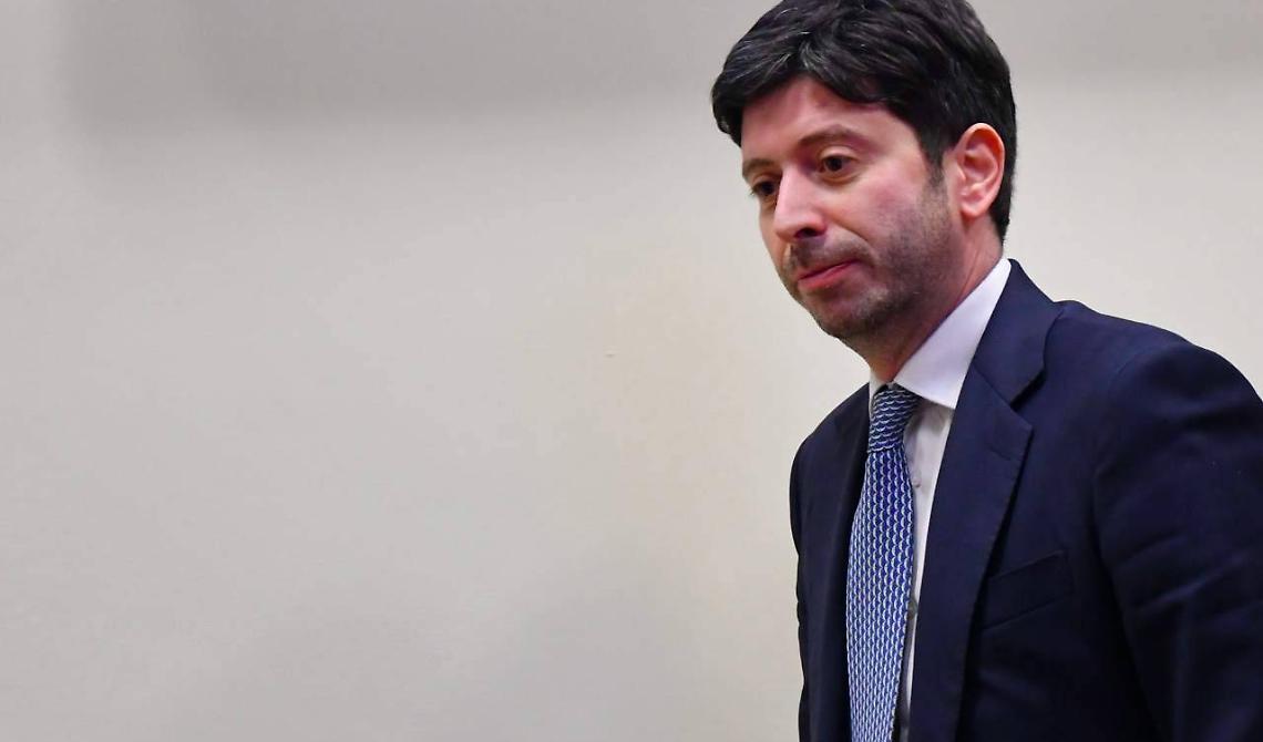 A Potenza i funerali di Nardiello, presente il ministro Speranza: «Ha dedicato l'intera vita all'emancipazione dei più deboli»