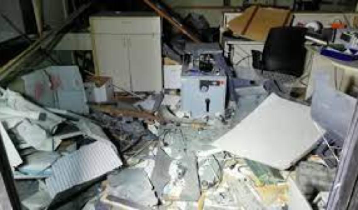 Fecero esplodere un bancomat in provincia di Chieti, arrestati due delinquenti di Stornara e uno di Orta Nova